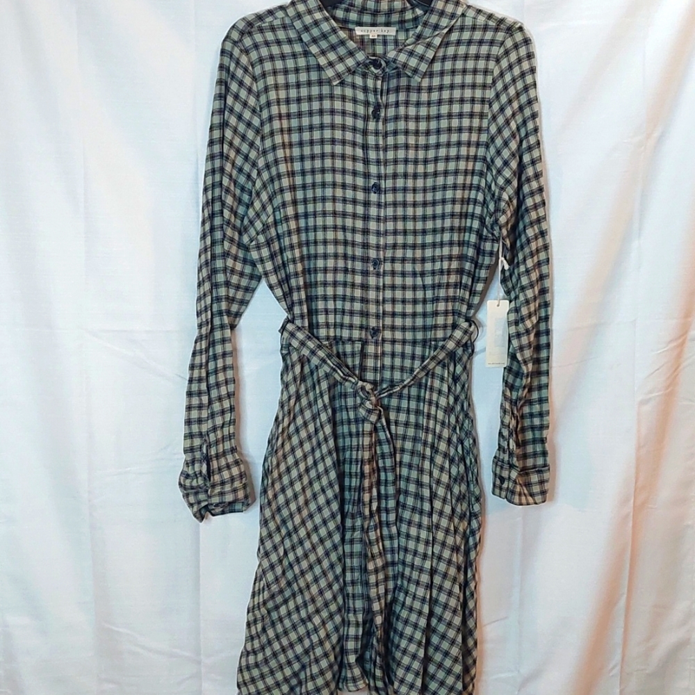 Copper Key Button Down Dress Size XL (juniors) light green/ black plaid NWT